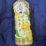 ユニークな味の綾鷹