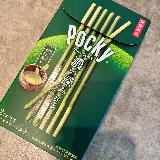 深み抹茶ポッキー