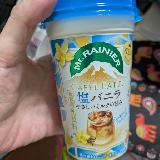 バニラの甘さとこーひーがあわさっておいしいラテです。