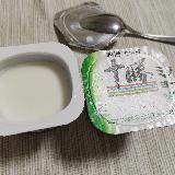 ヨーグルトとミルクプリンの間