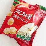 甘酸っぱいりんごがそのまま一粒アイスになったような味