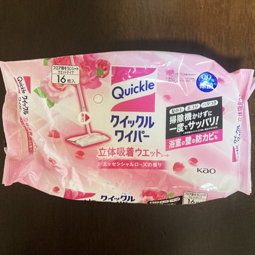 クイックルワイパー 立体吸着ウエットシート エッセンシャルローズの香り（花王）