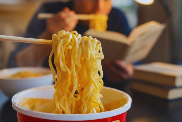 カップラーメン 罪悪感ゼロの進化系ヘルシー型